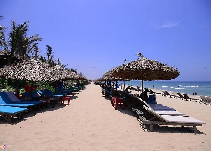 Cua Dai Beach Homestay