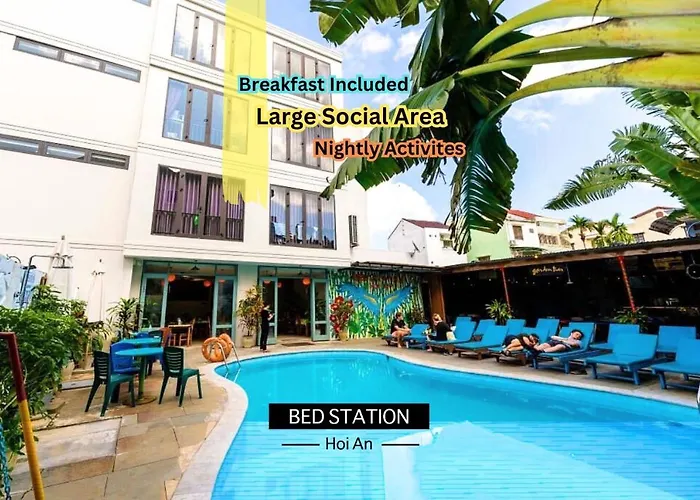 Bed Station Hostel & Pool Bar Hoi An \