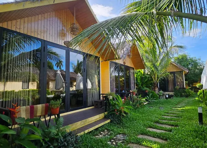Phoenix Hotel Pool Villa
