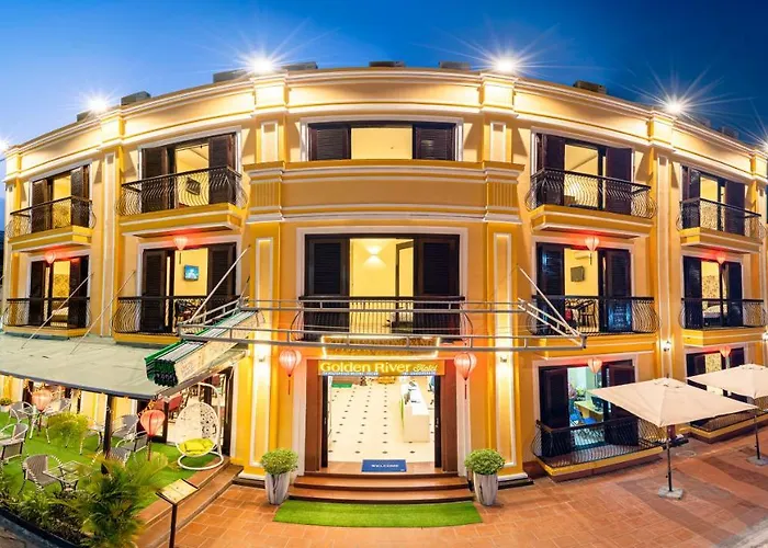 Golden River Hotel