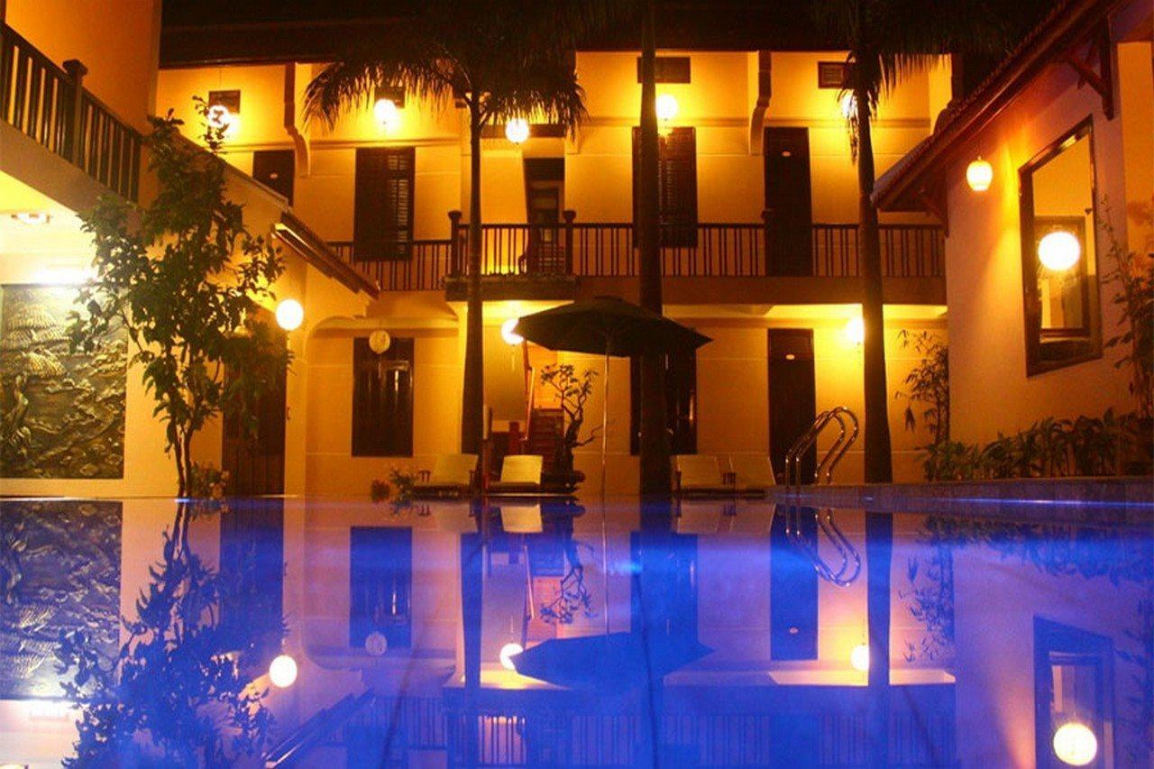 Villa Garden