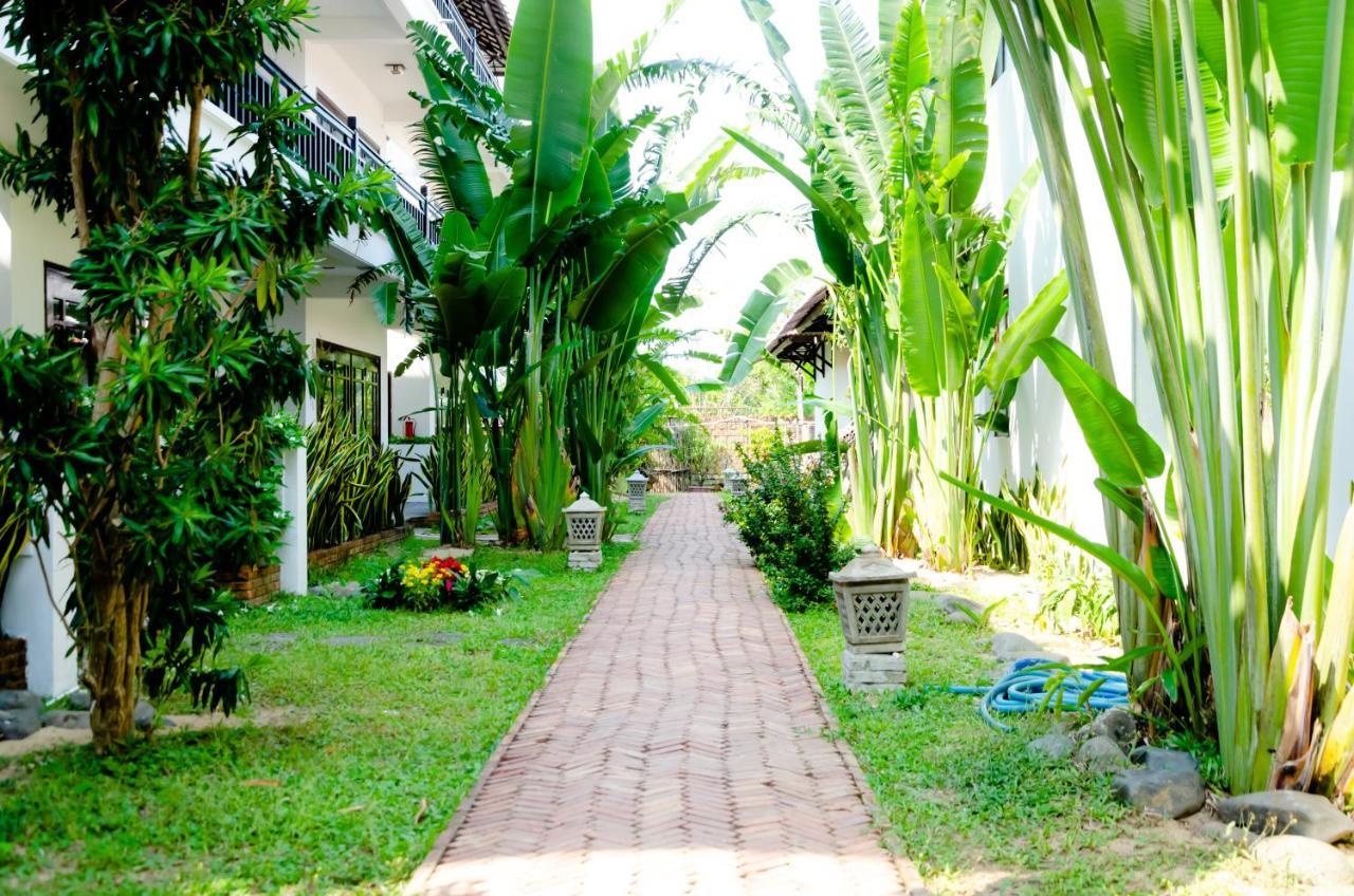 Riverside Bamboo 4*