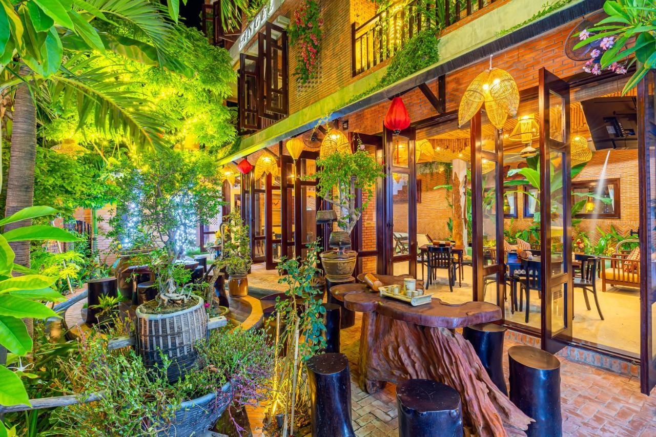 Angel Garden Hotel 3*