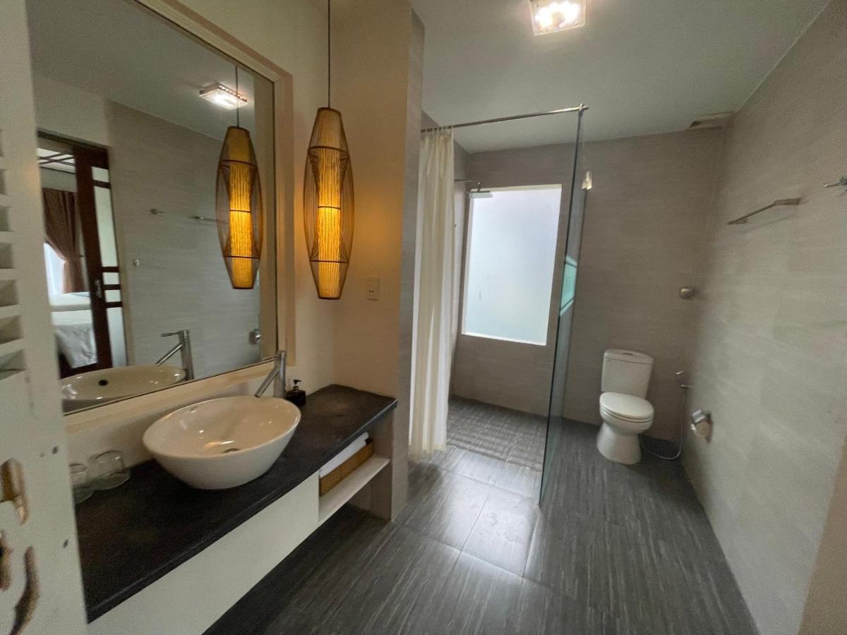 Riverside Bamboo 4*