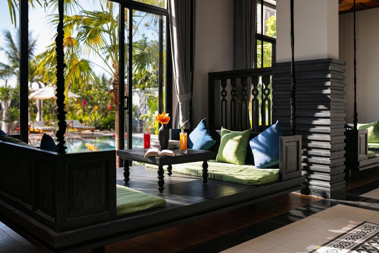 Khách sạn Boutique Và Shining Riverside