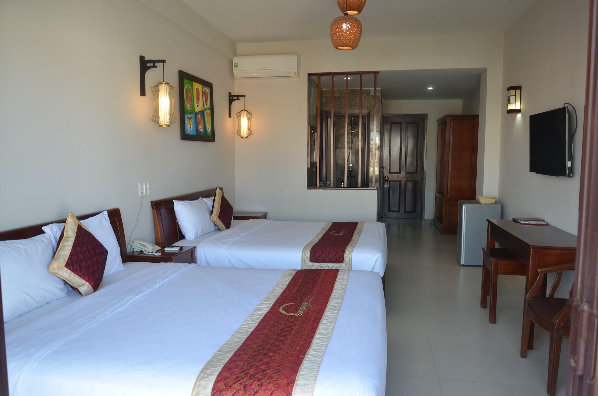 Sunshine Hoian