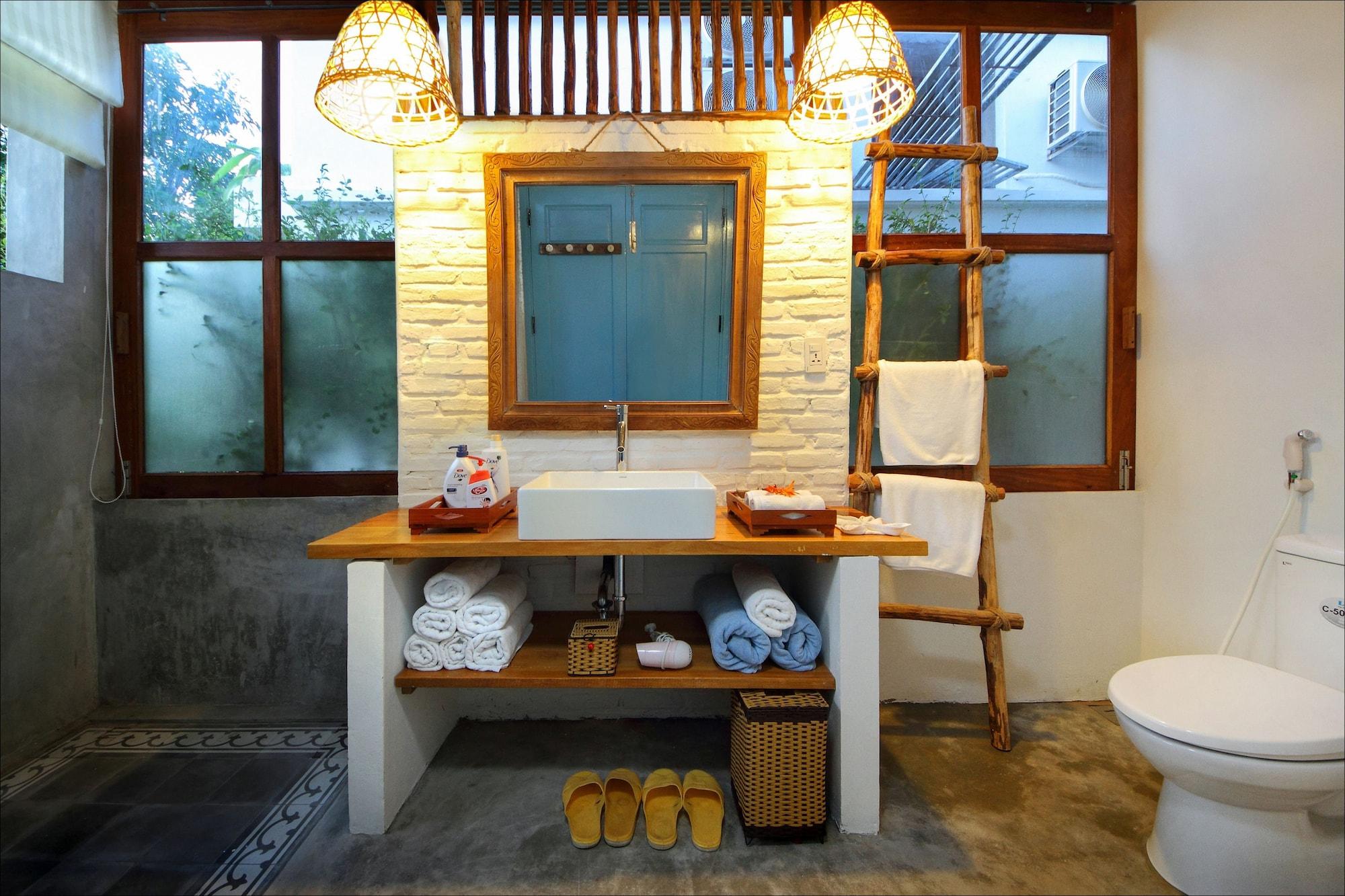 Life Beach 3* Hoi An