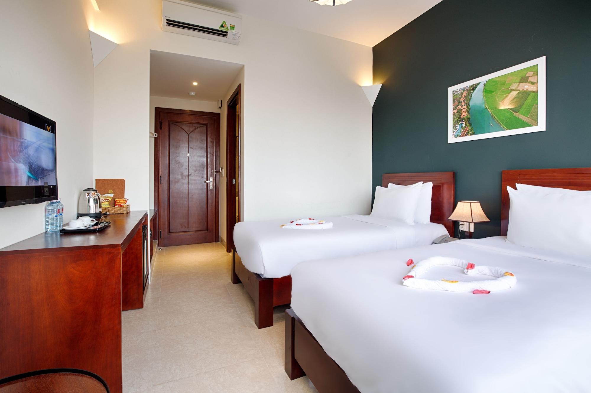 Apple Hotel