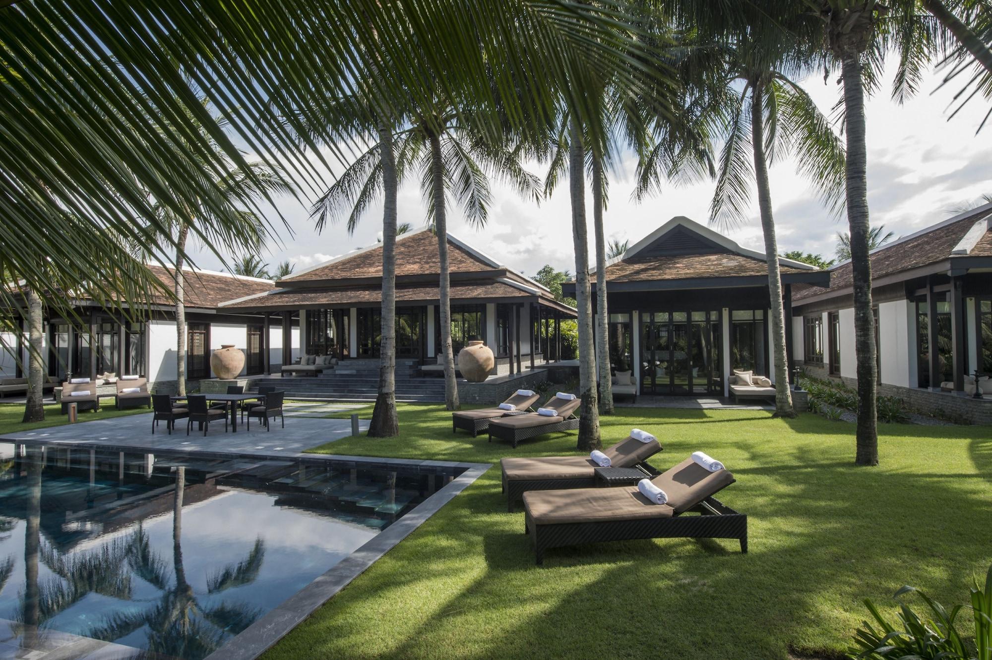 Four Seasons The Nam Hai, Hoi An, Vietnam Resort 5*