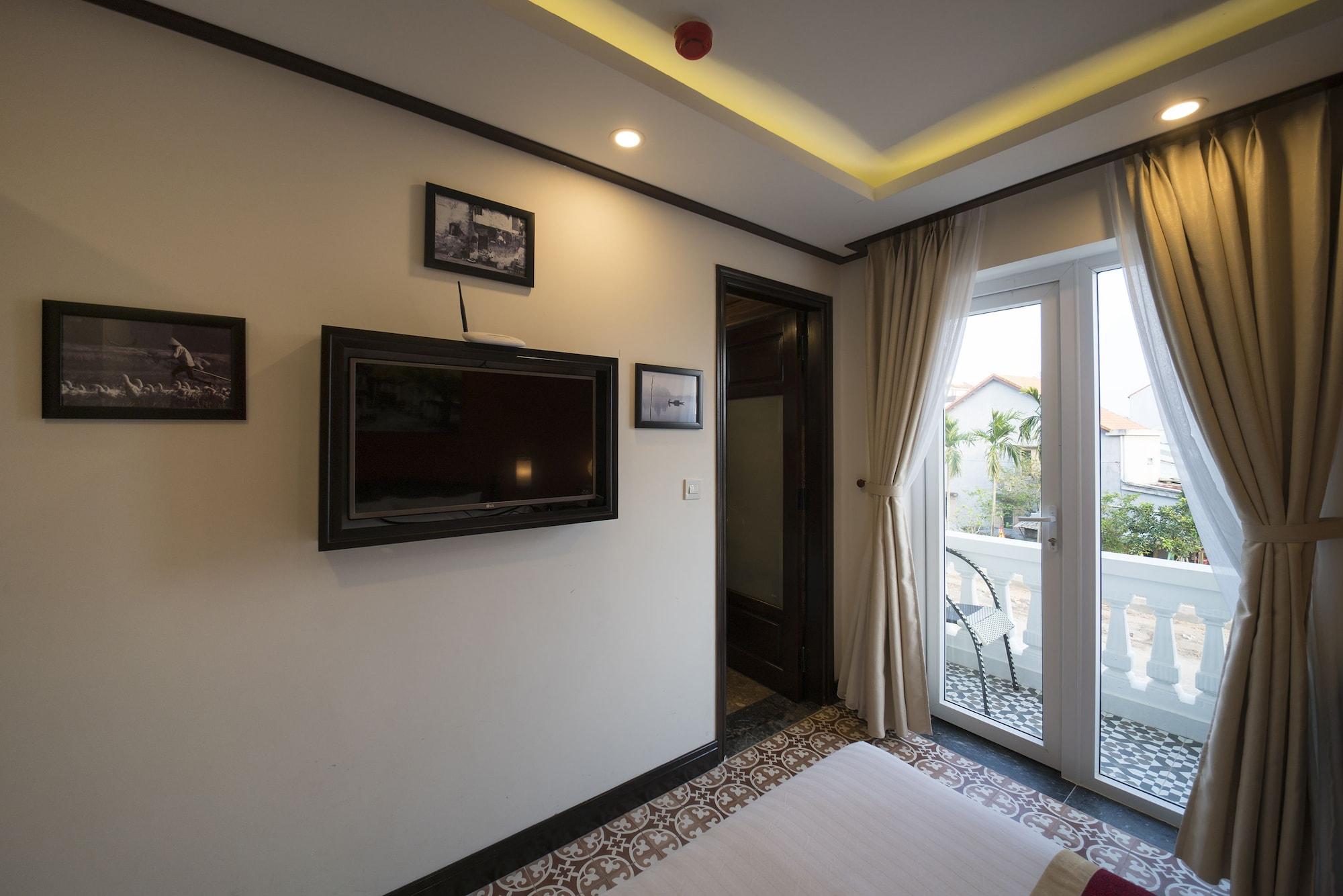 Villa Golden Bell Backpacker Hotel&pool Bar Hoi An