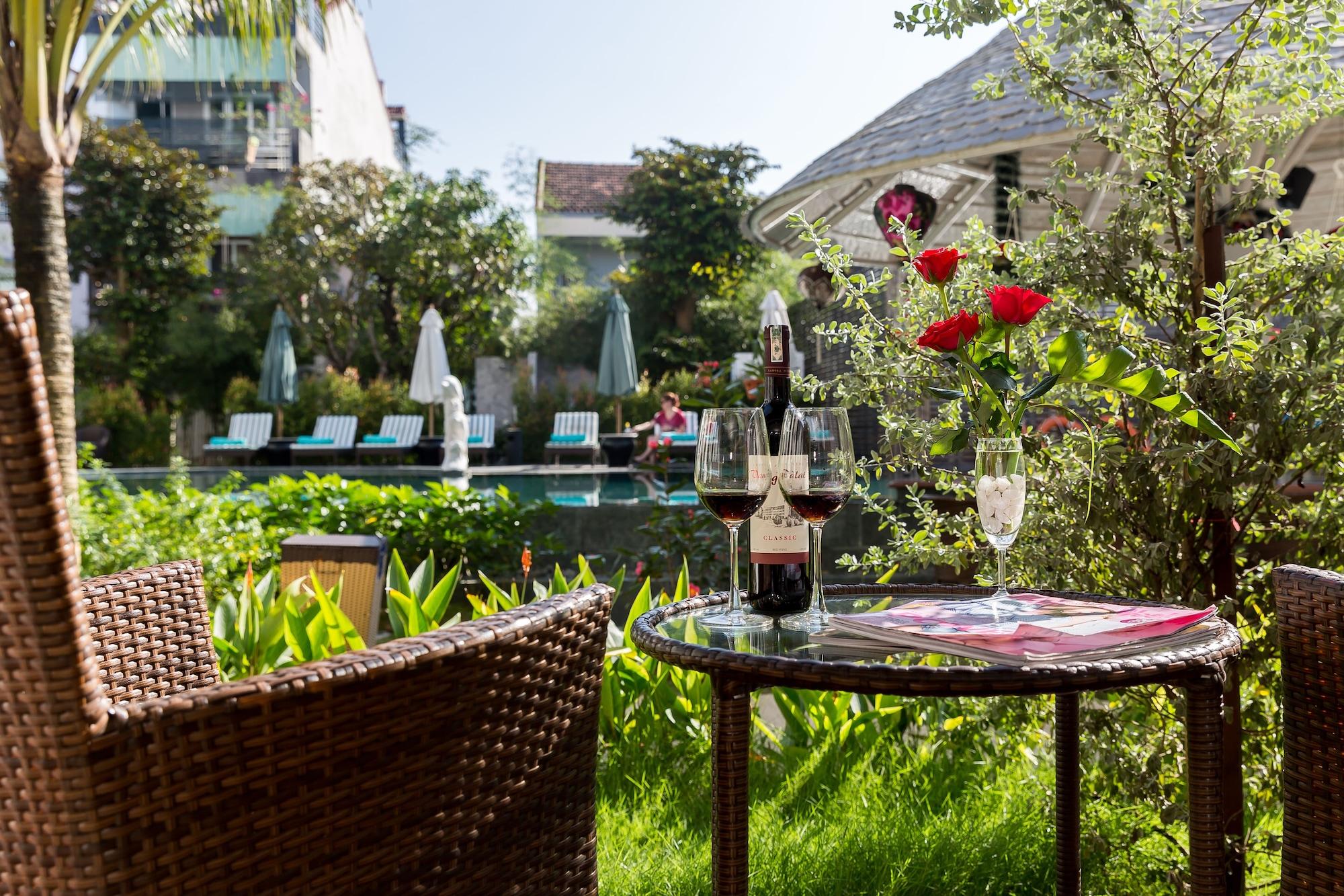 Hotel Emotion Boutique Hoi An