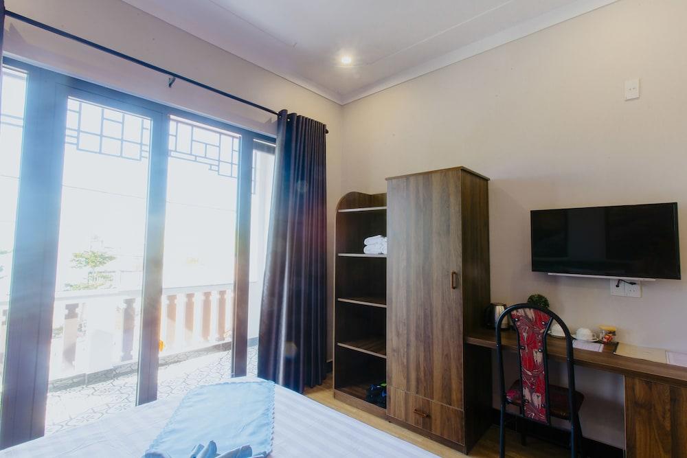 River Villa *