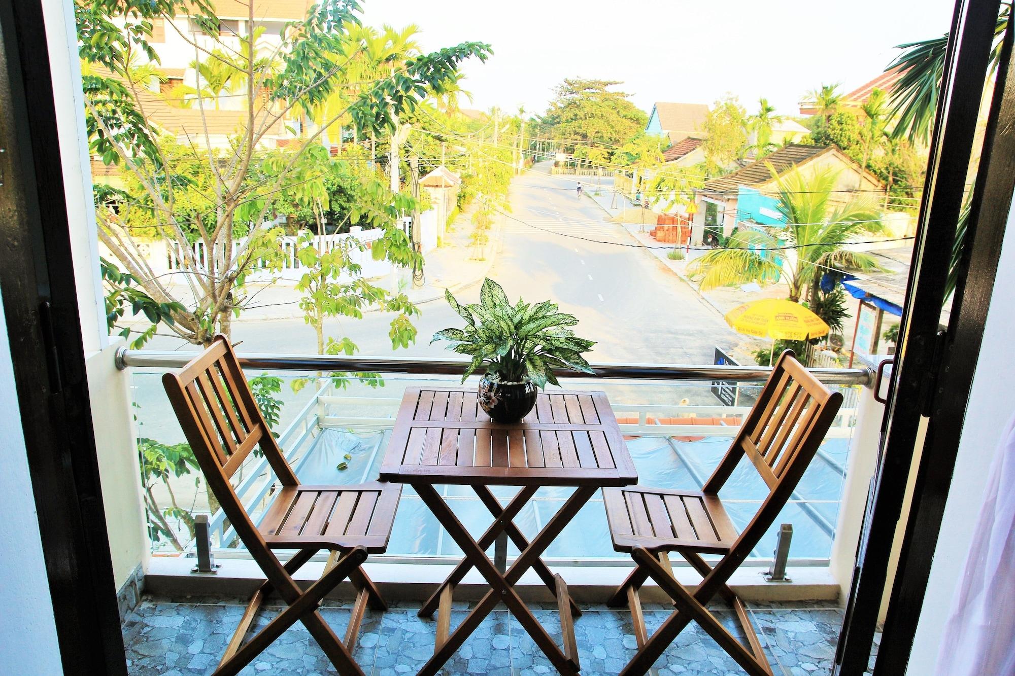 And Homestay