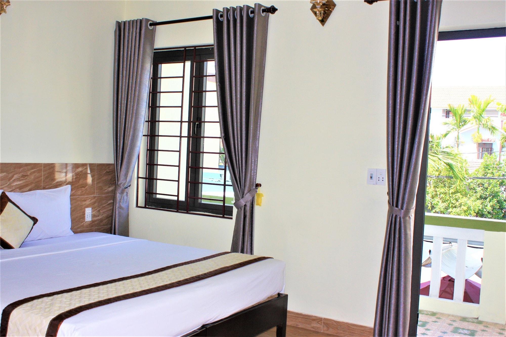 Homestay And *