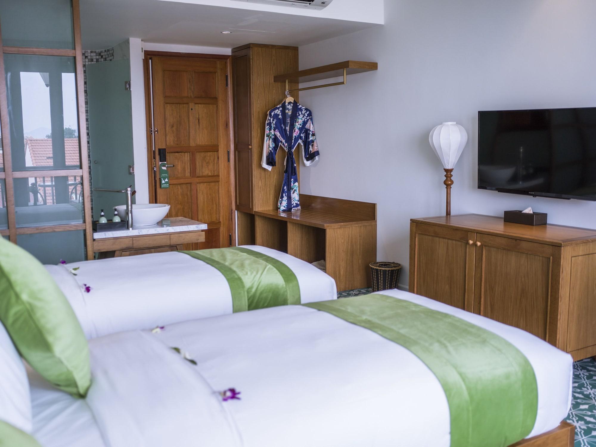 Hotel Vinh Hung Old Town