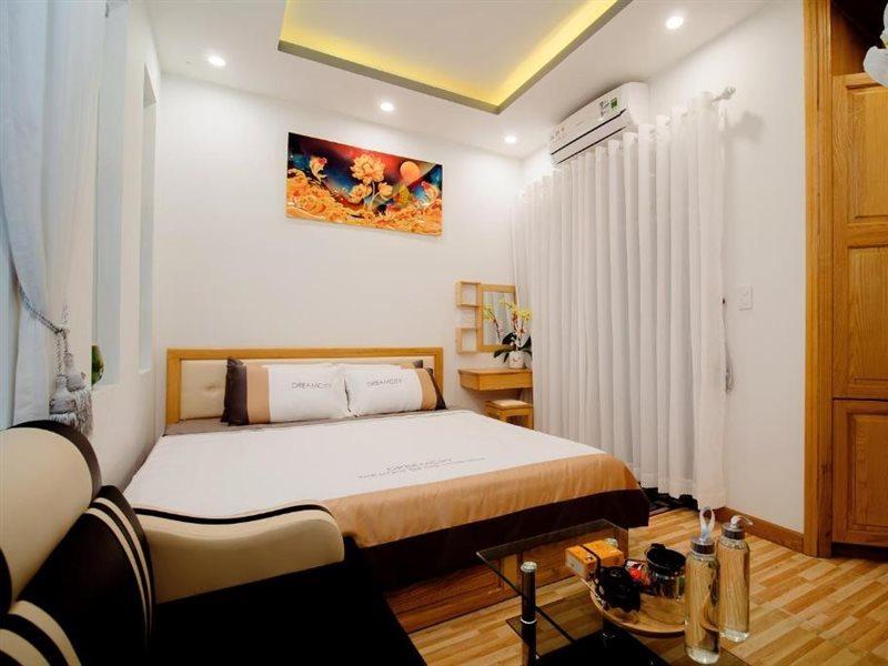 Hoian Royal