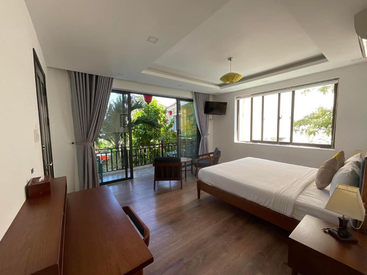 Four Seasons 3*
