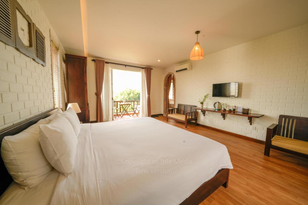 Blooms Boutique Village 4*