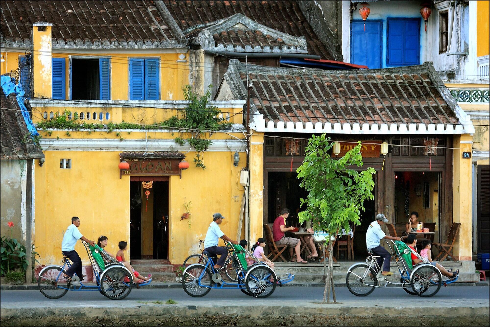 Uptown & Hoi An