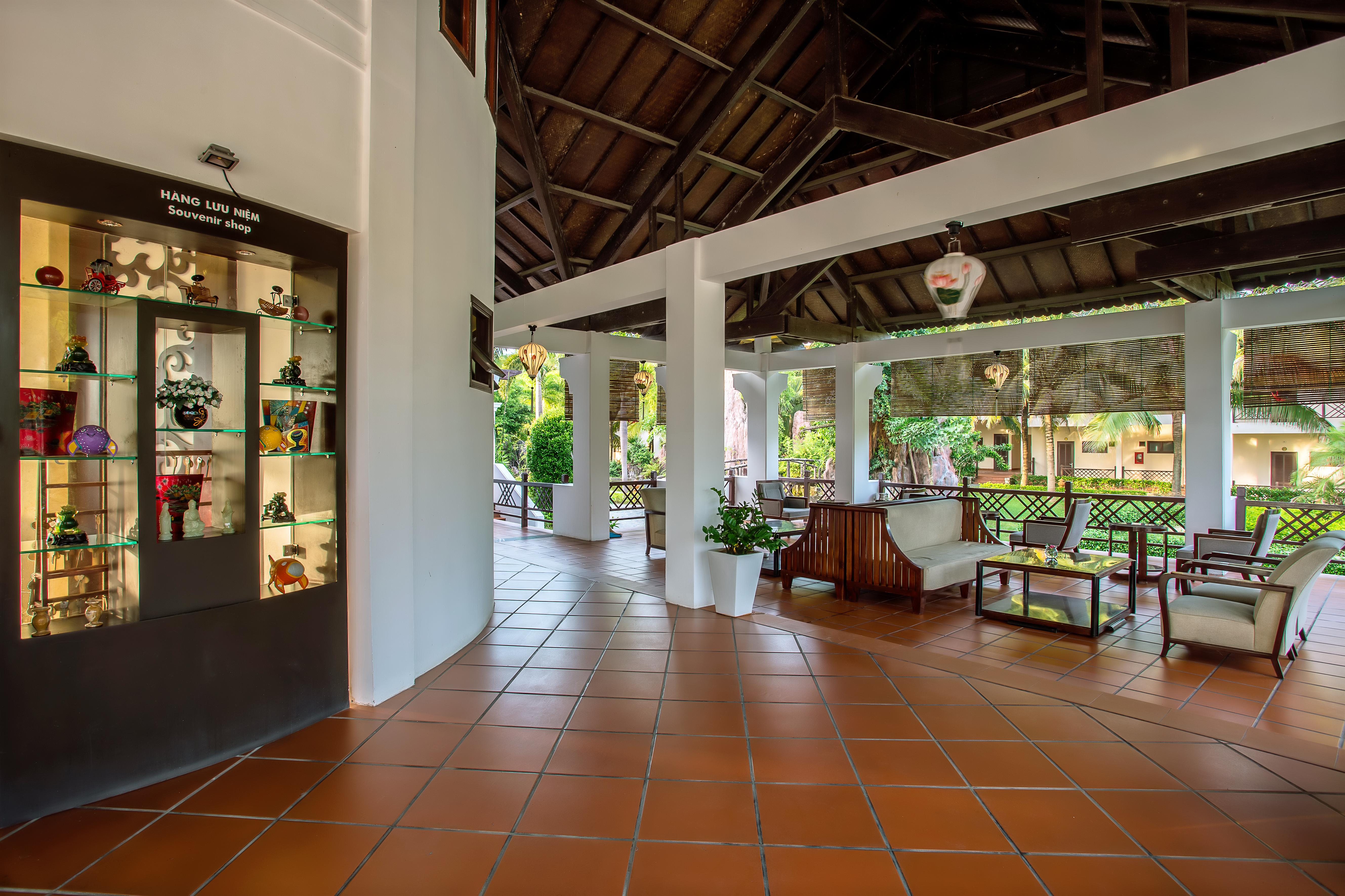 Tropical Resort 4*