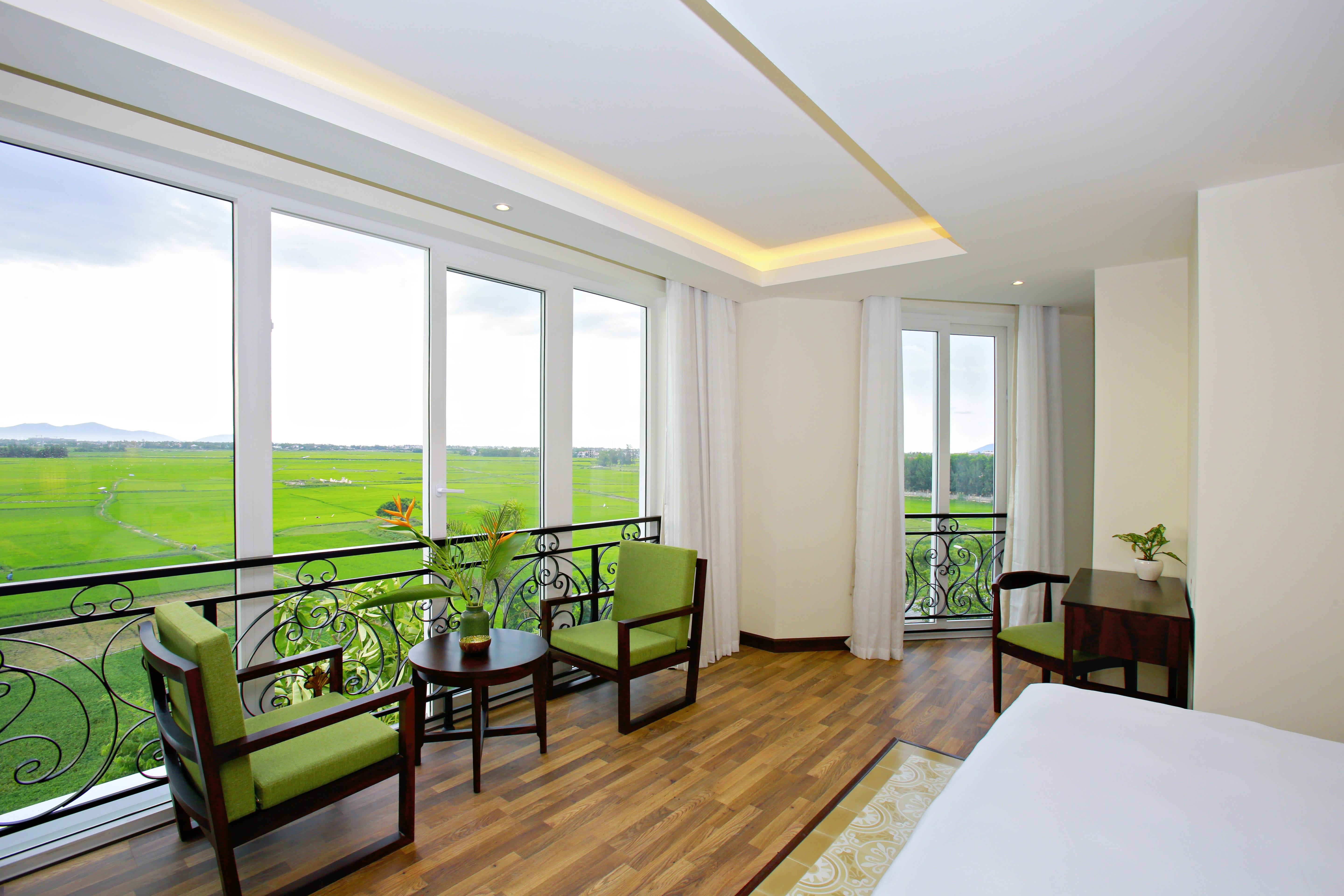 Hotel Lasenta Boutique Hoian 4*