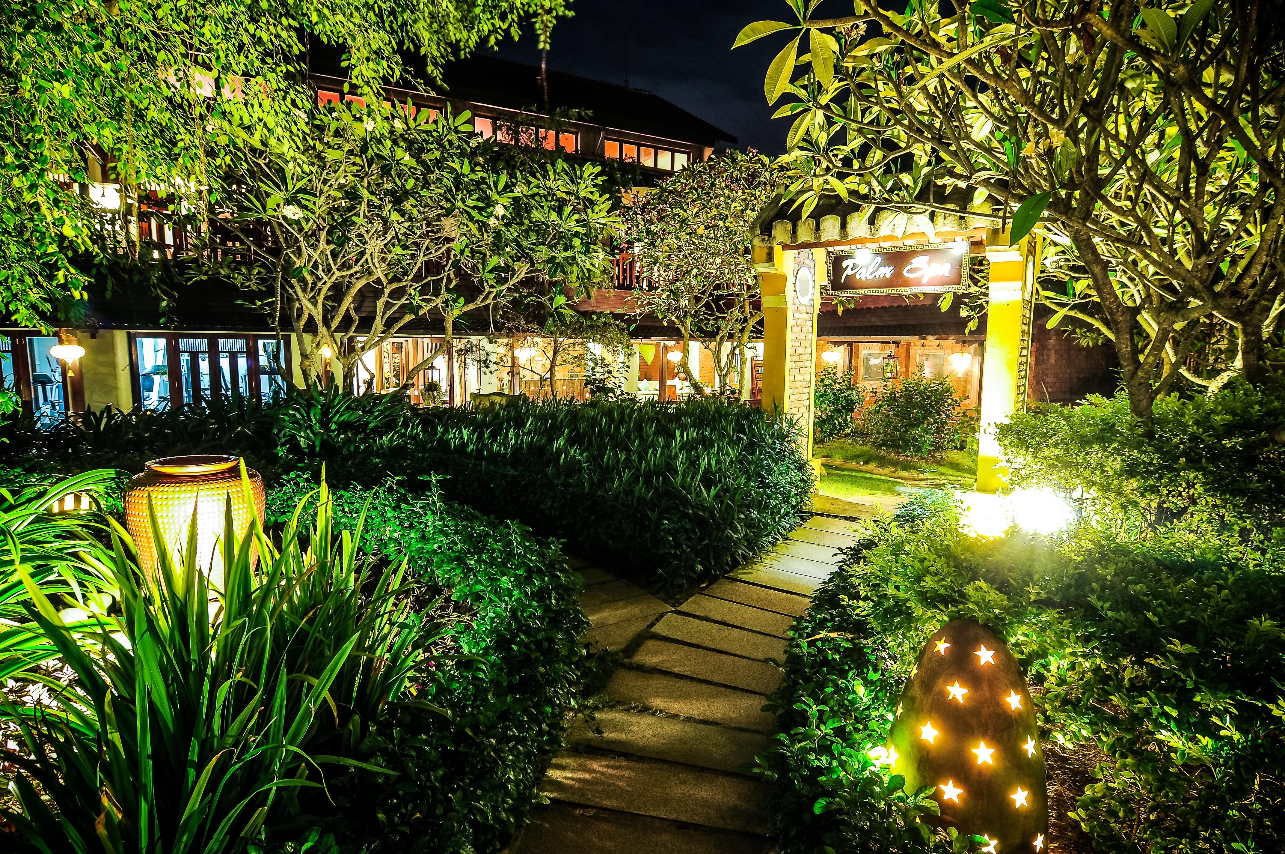 Palm Garden & Resort