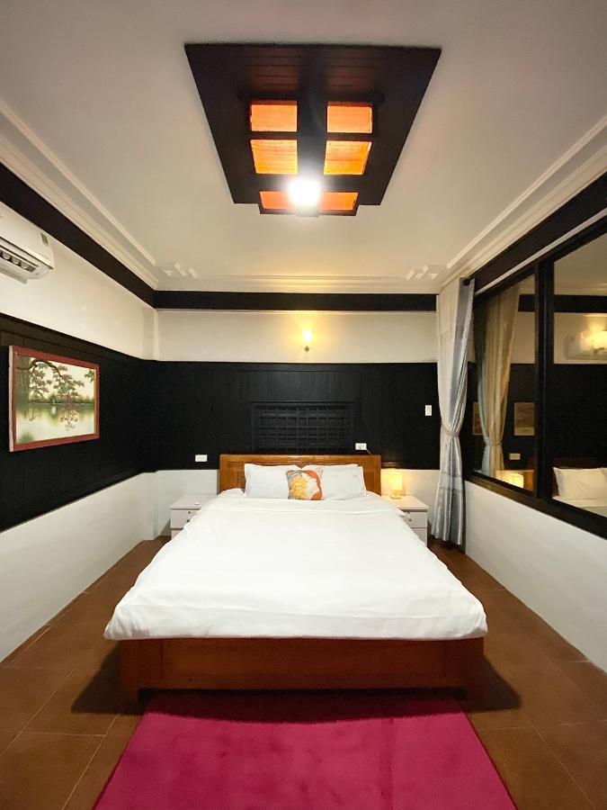 Spacious Ancient Apartment *