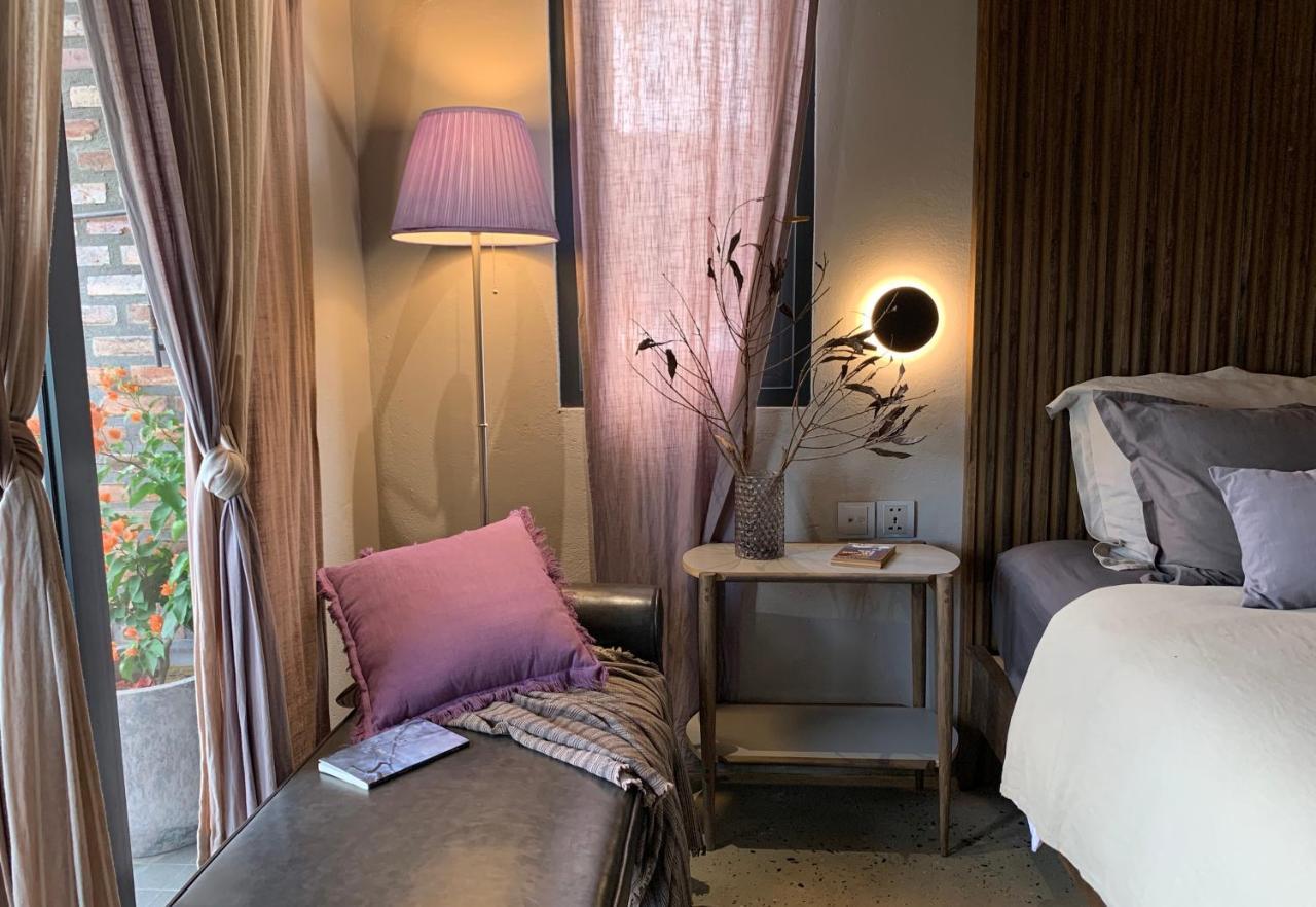 Hotel Kaia Gallery *