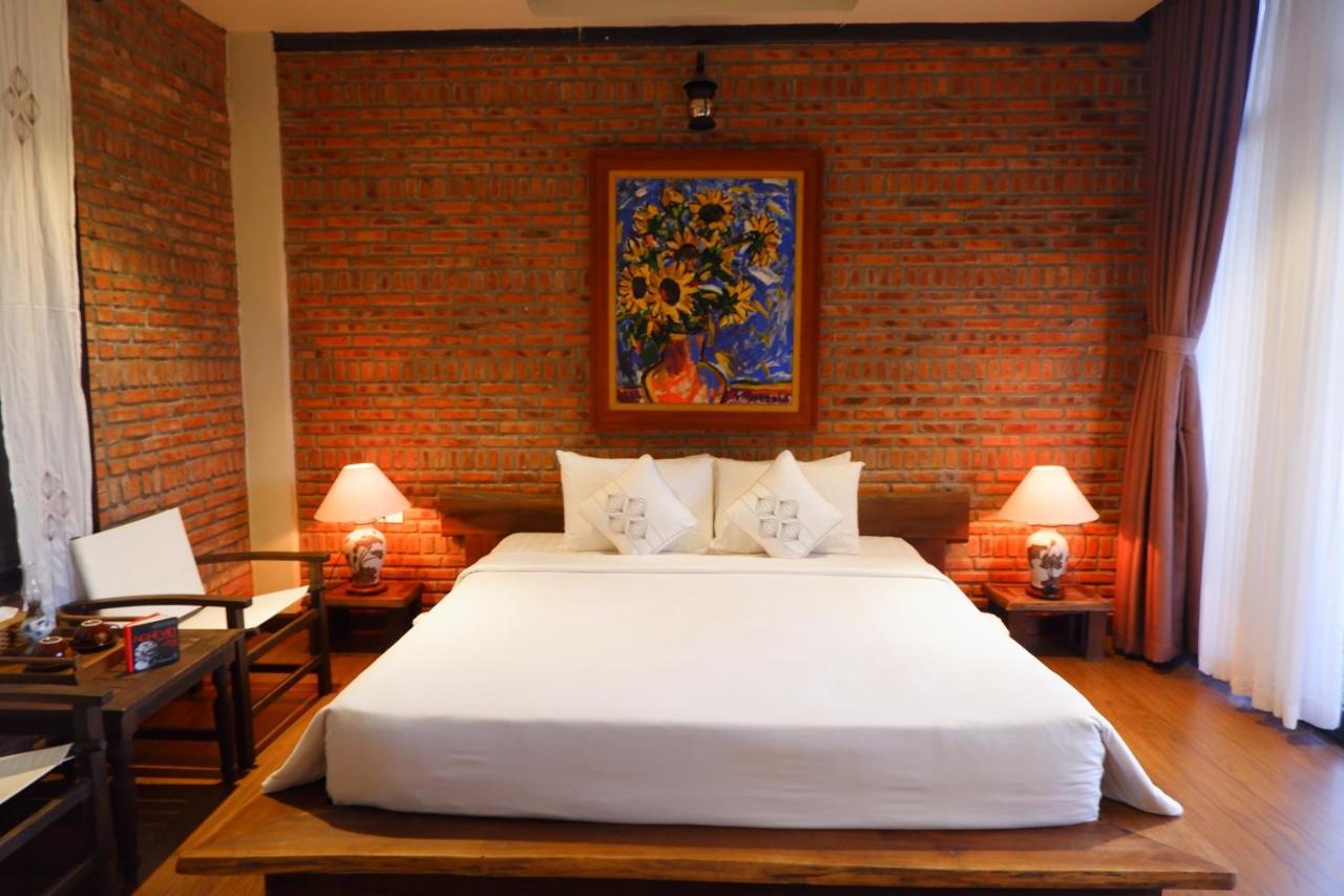 Nghe Riverside Aparthotel