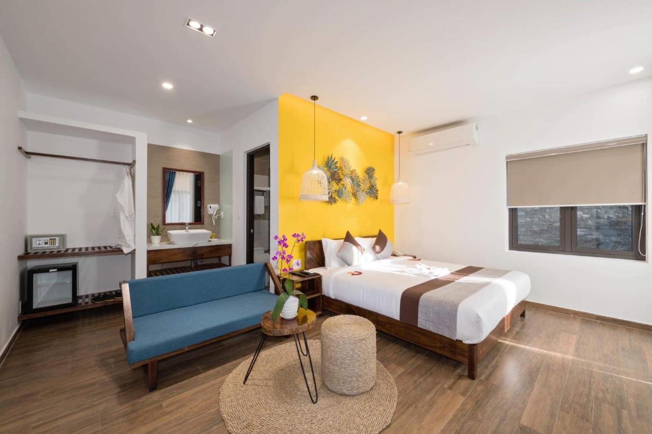 December Hotel