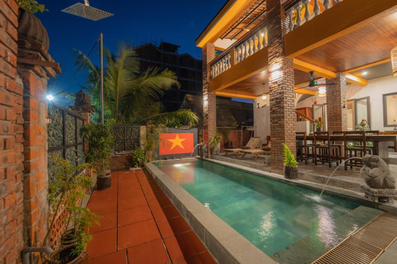 Vila Hidden Pool