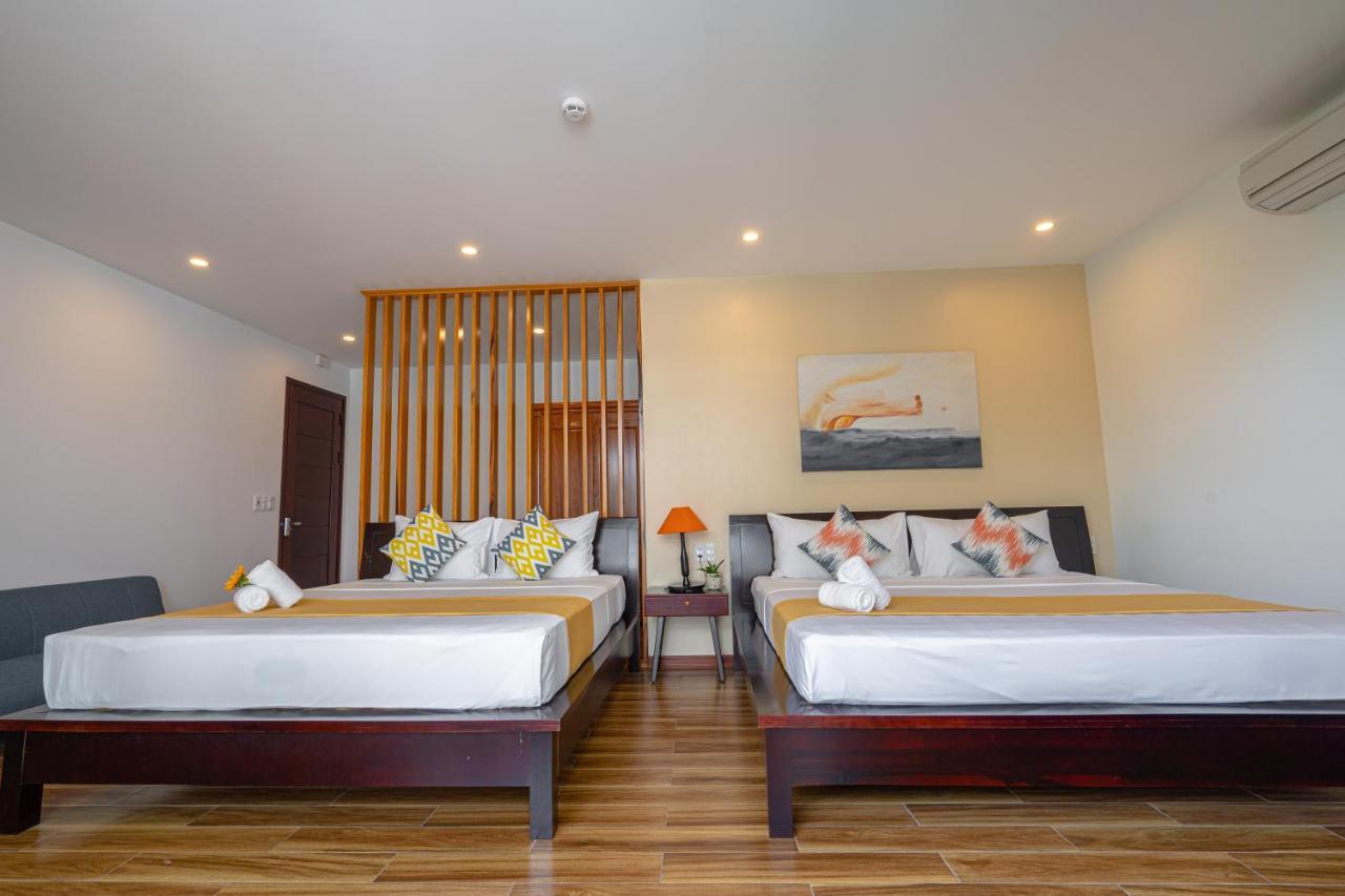 Golden Star Homestay *