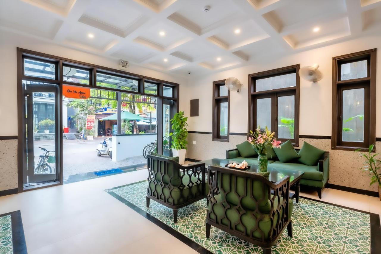 Ivy Hotel 3*