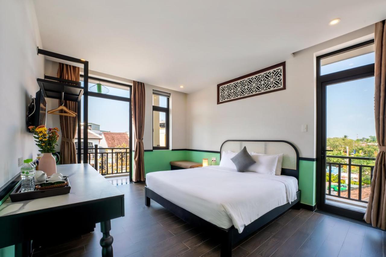 Ivy Hotel 3*