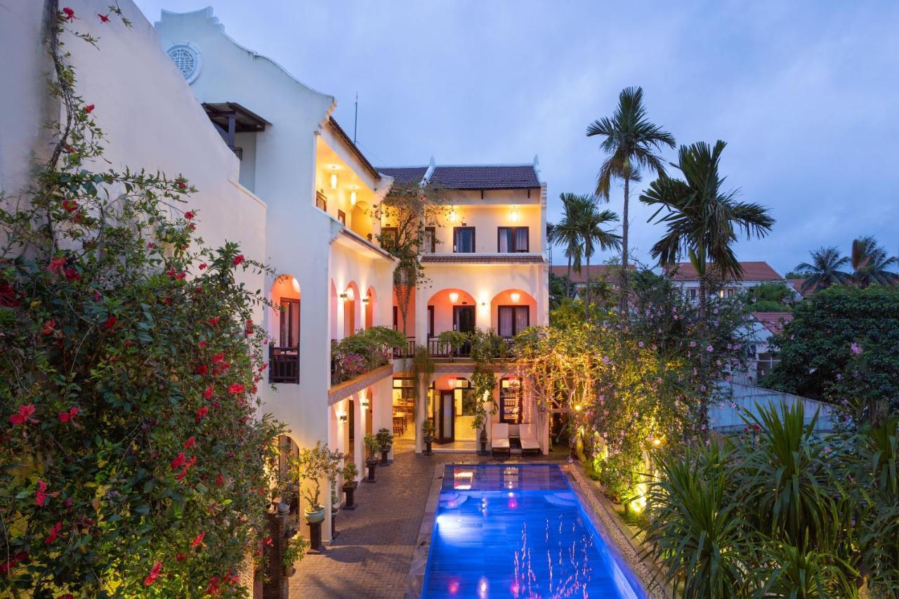 Little Town Villa *