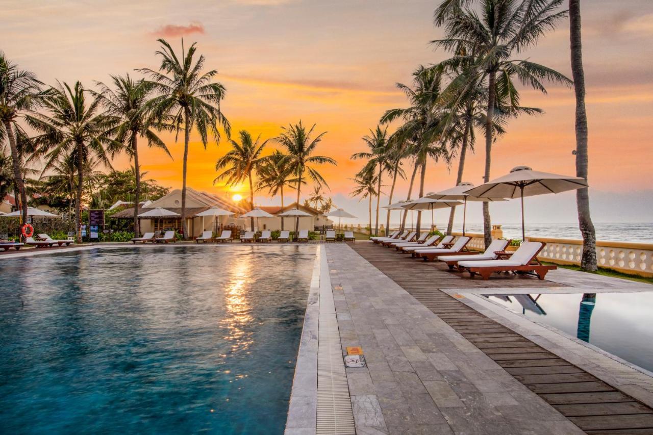 Victoria & Resort 4*