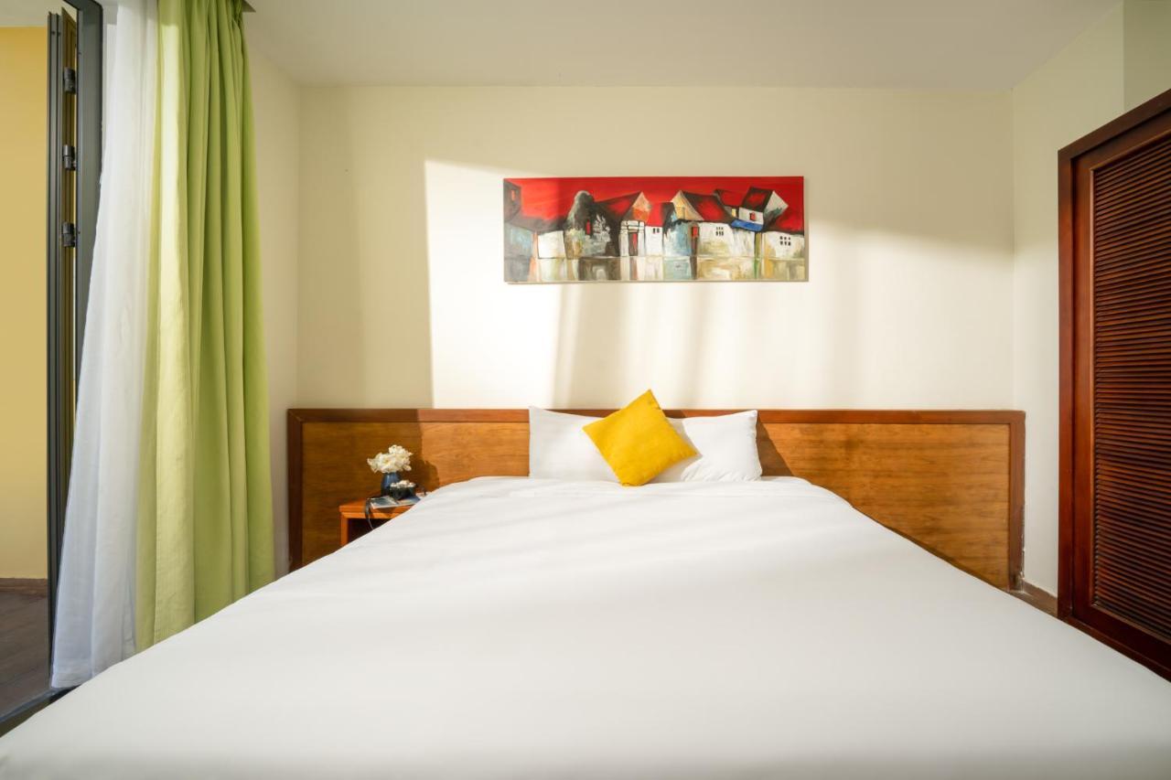 Palm Garden & Pool 4*