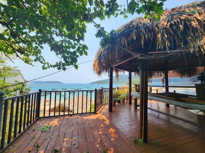 Cham Island Wooden Hotel *