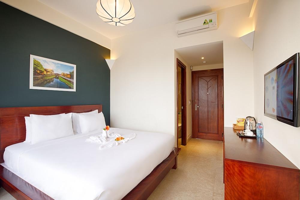 Apple Hotel