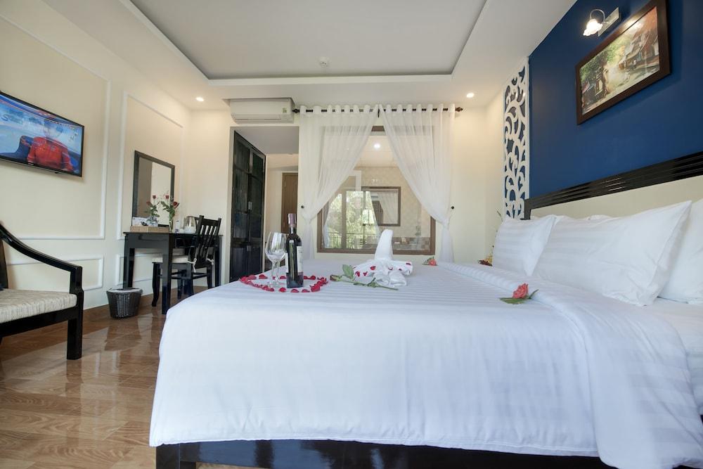 Hotel Rose Garden Hoi An