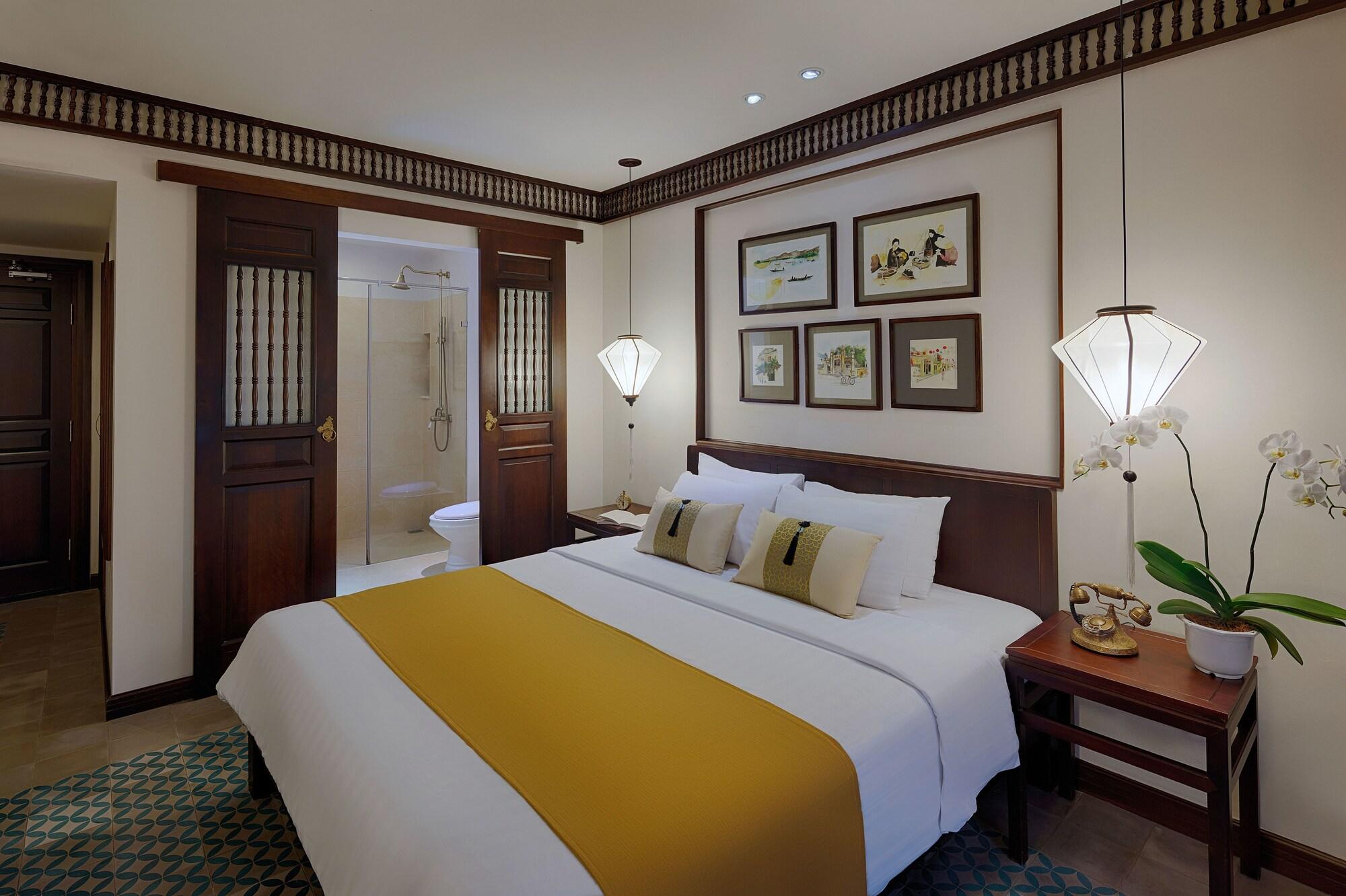 Hotel Little . A Boutique & 4*