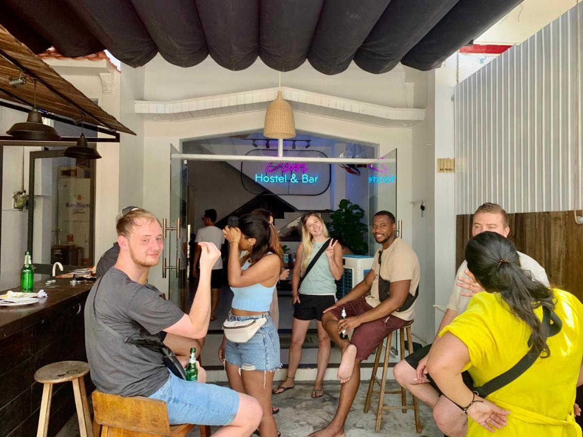 Hostel Dom And Bar