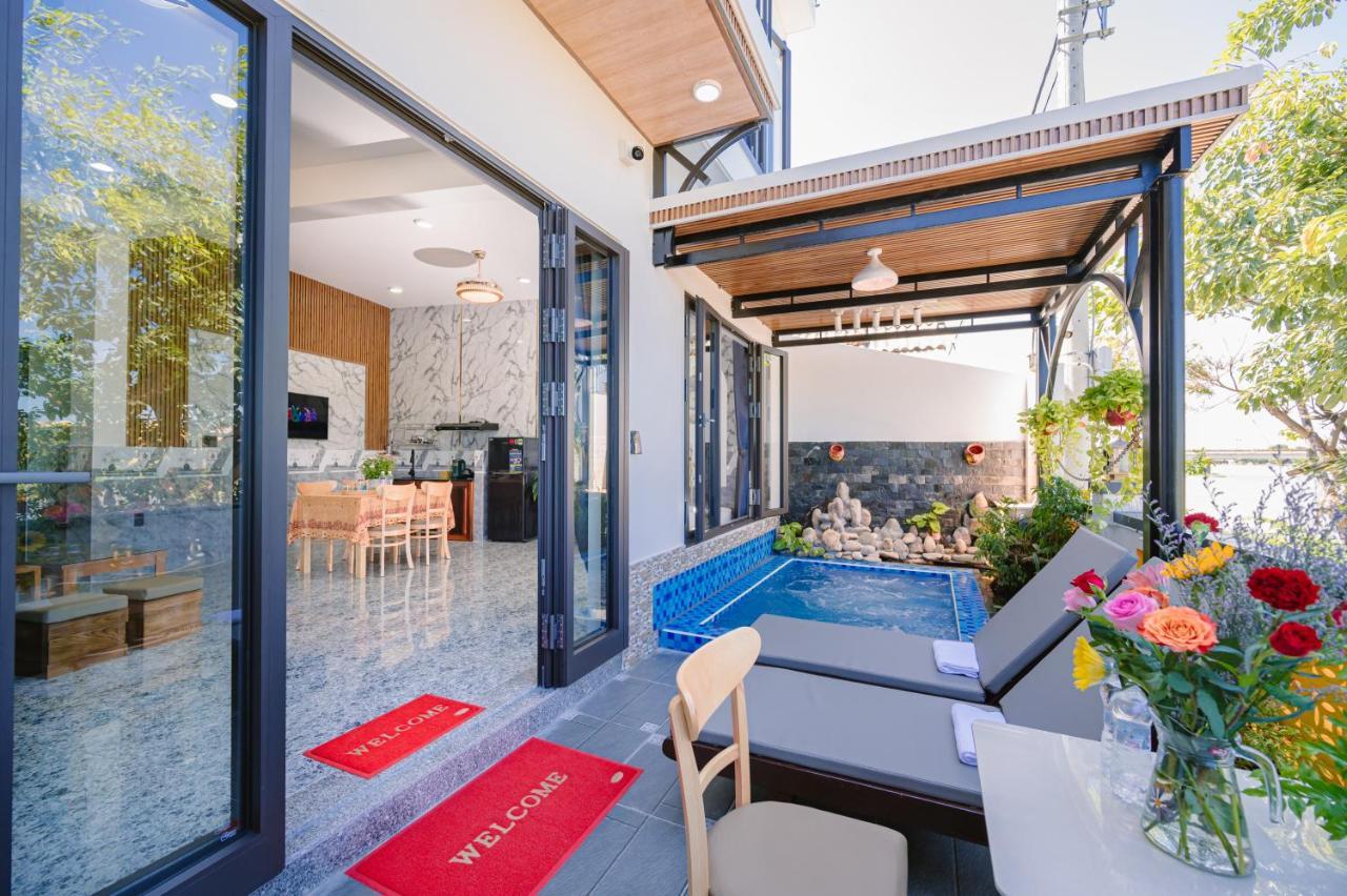 Moon River House * Hoi An