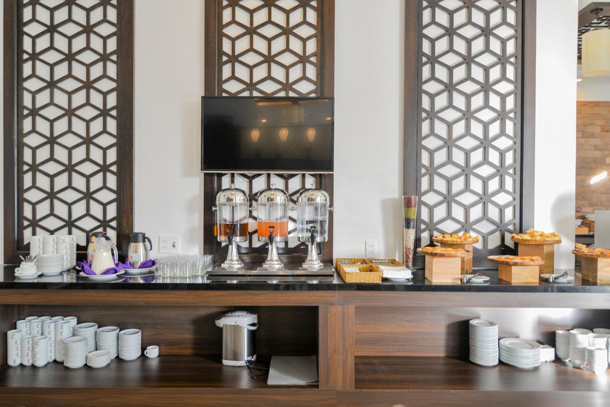 White Lotus Hoian Hotel 4*