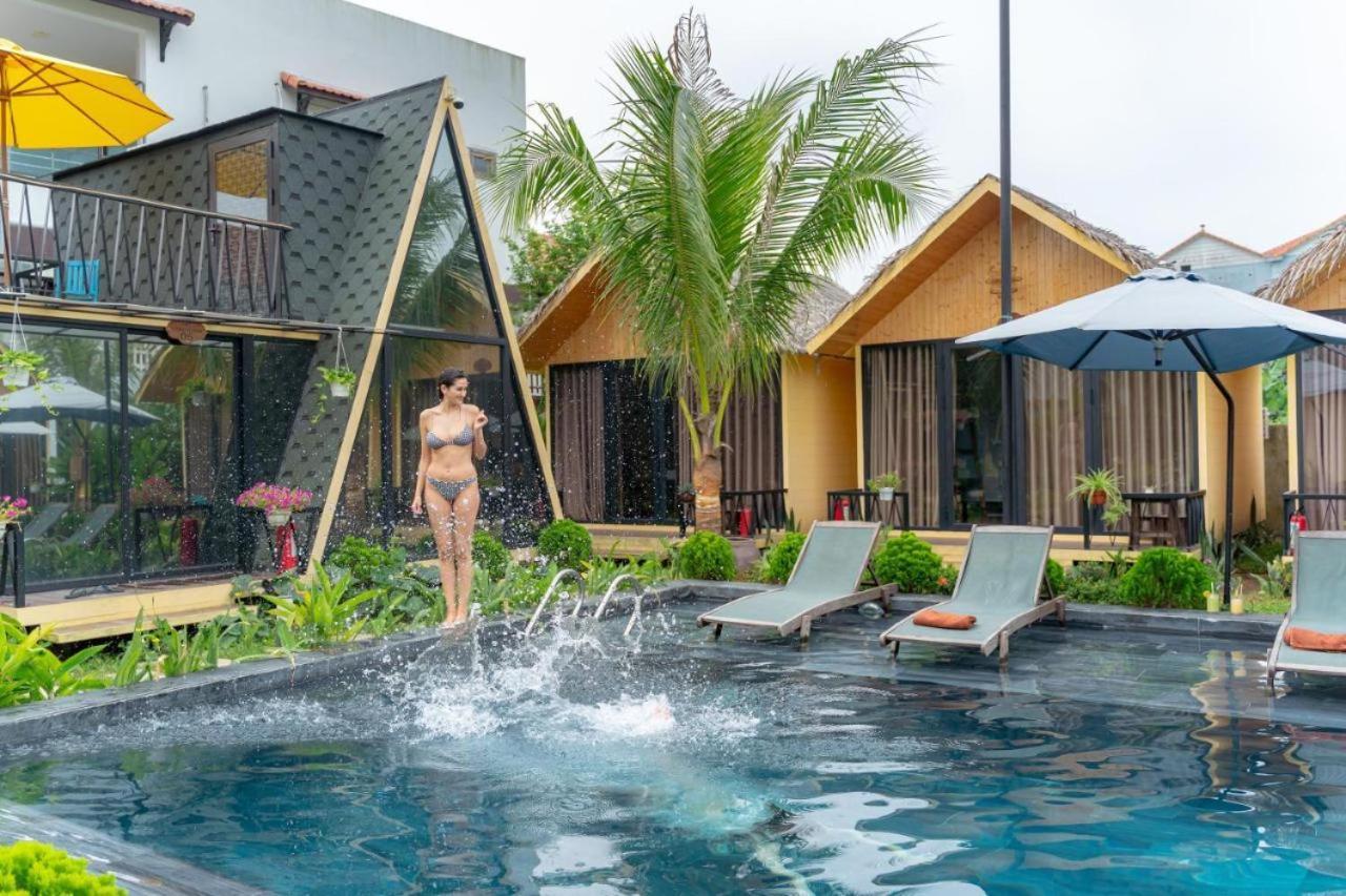 Phoenix Pool