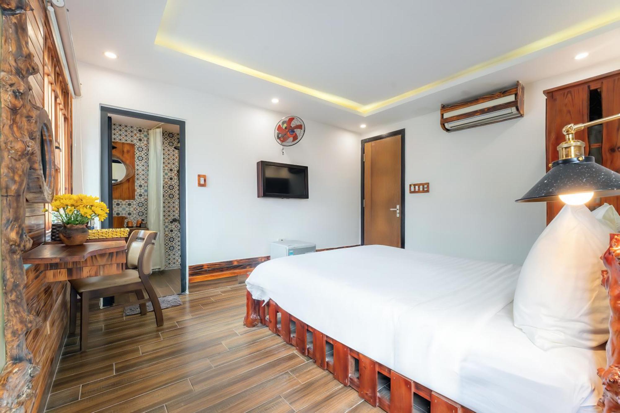 Hotel La An Old Town 3*