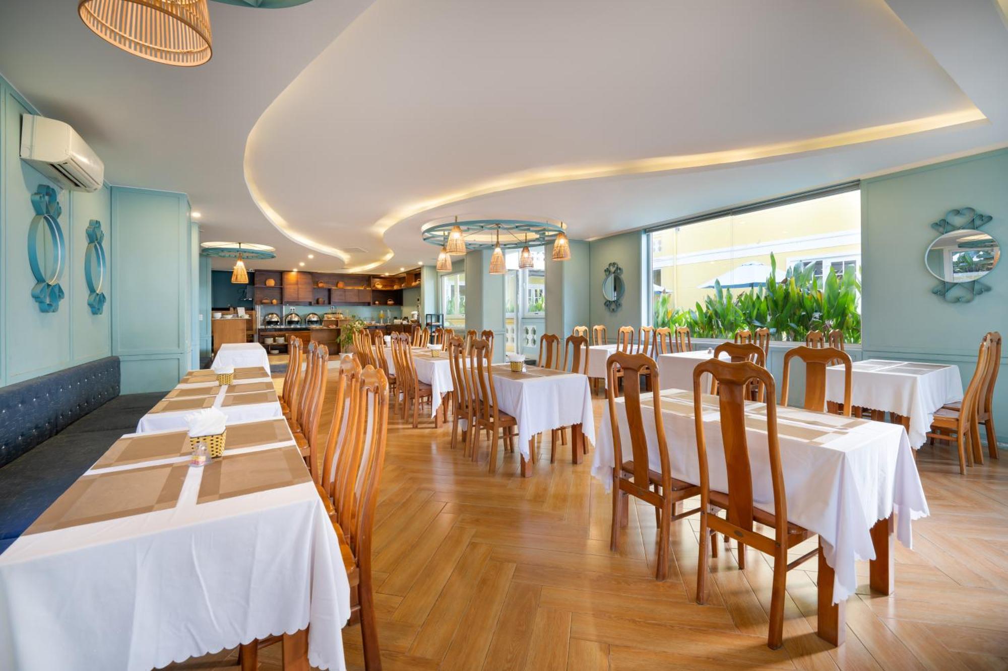 Hotel Triple Riverside Hoian