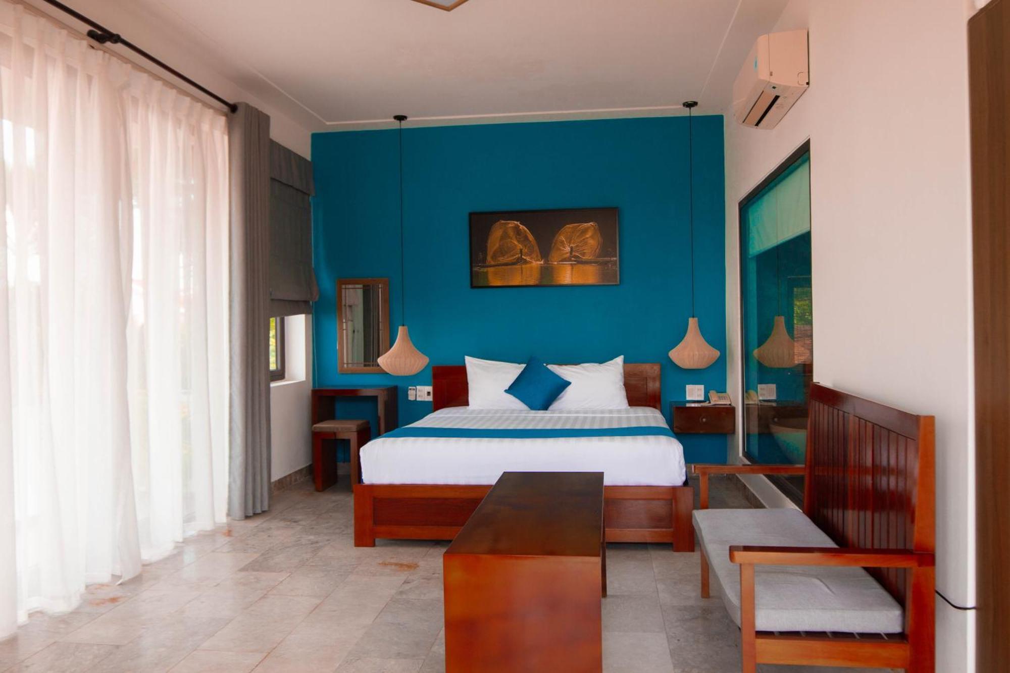 Hilary Boutique Hotel