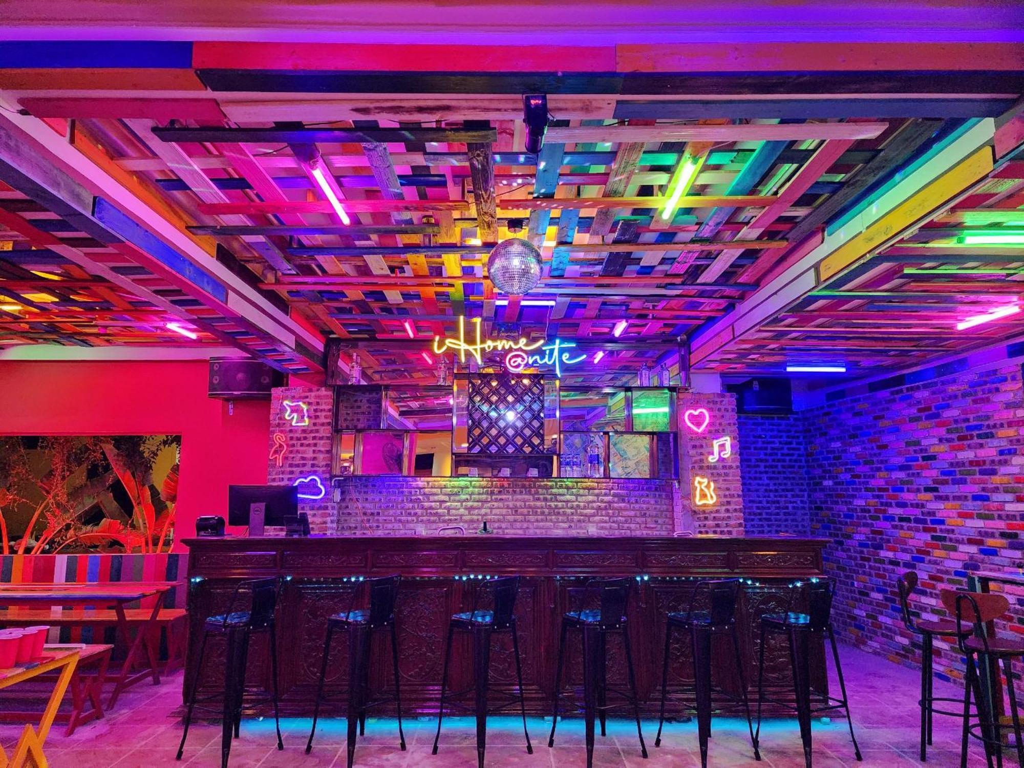 Ihome Hotel 3*