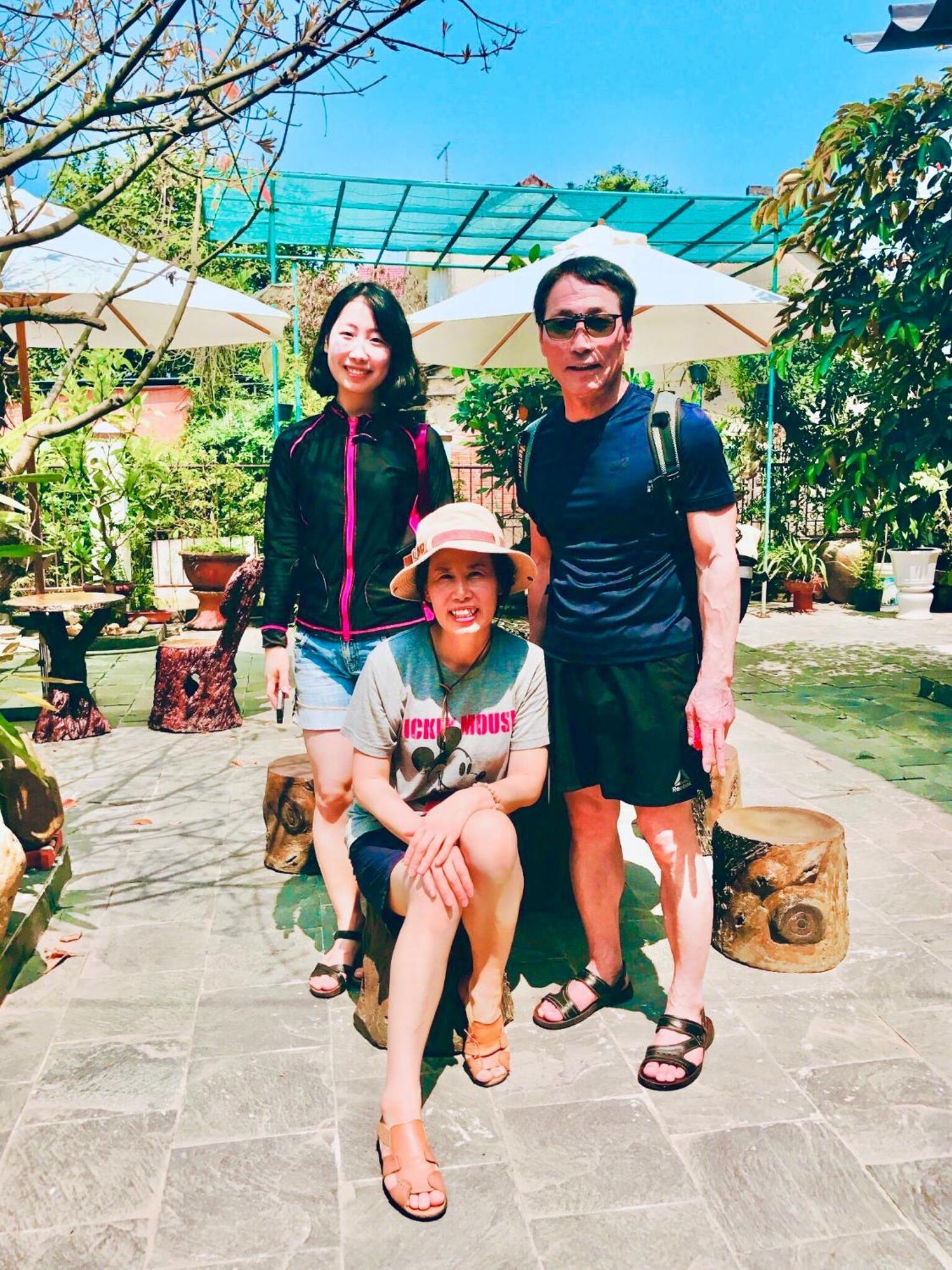 Pebble Hoi An